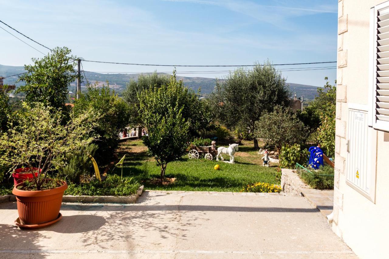 Sunny Nest Apartments Kotor Bagian luar foto