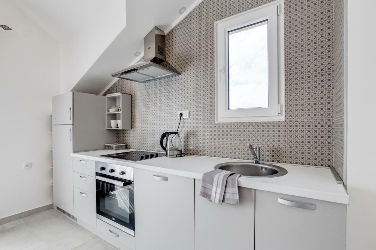 Sunny Nest Apartments Kotor Bagian luar foto